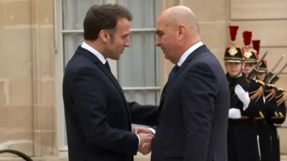 Poza pentru articolul Emmanuel Macron afirmă că atacurile SUA și Israelului încalcă dreptul internațional, dar susține că Iranul poartă responsabilitatea principală