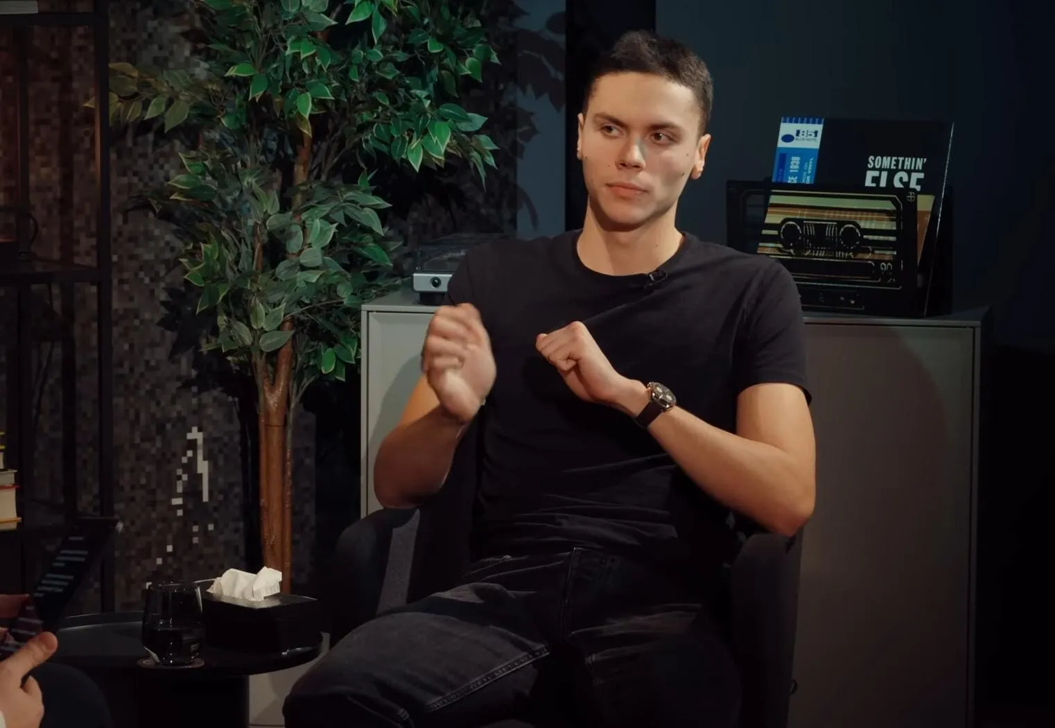 Poza pentru articolul Cât costă să fi vecinul lui David Popovici. Prețul pentru o casă în complexul unde locuiește campionul olimpic nu este mic