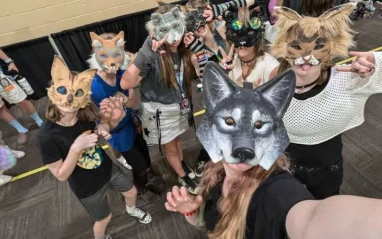 Poza pentru articolul Capitala care se transformă într-o junglă urbană. „Mișcarea theriană” ia amploare într-o țară din America de Sud