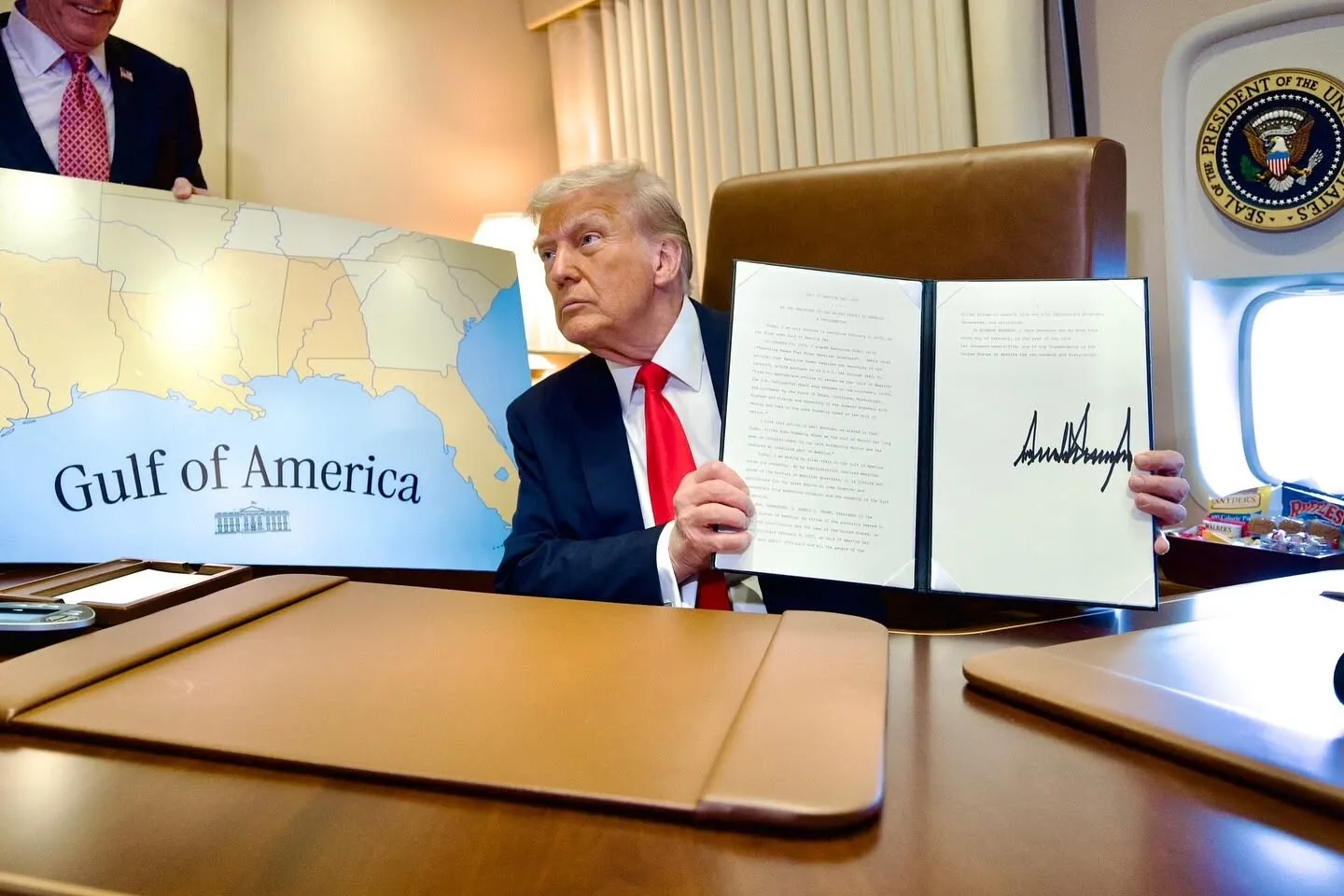 Poza pentru articolul Donald Trump vrea să anexeze Strâmtoarea Ormuz. Planul președintelui SUA