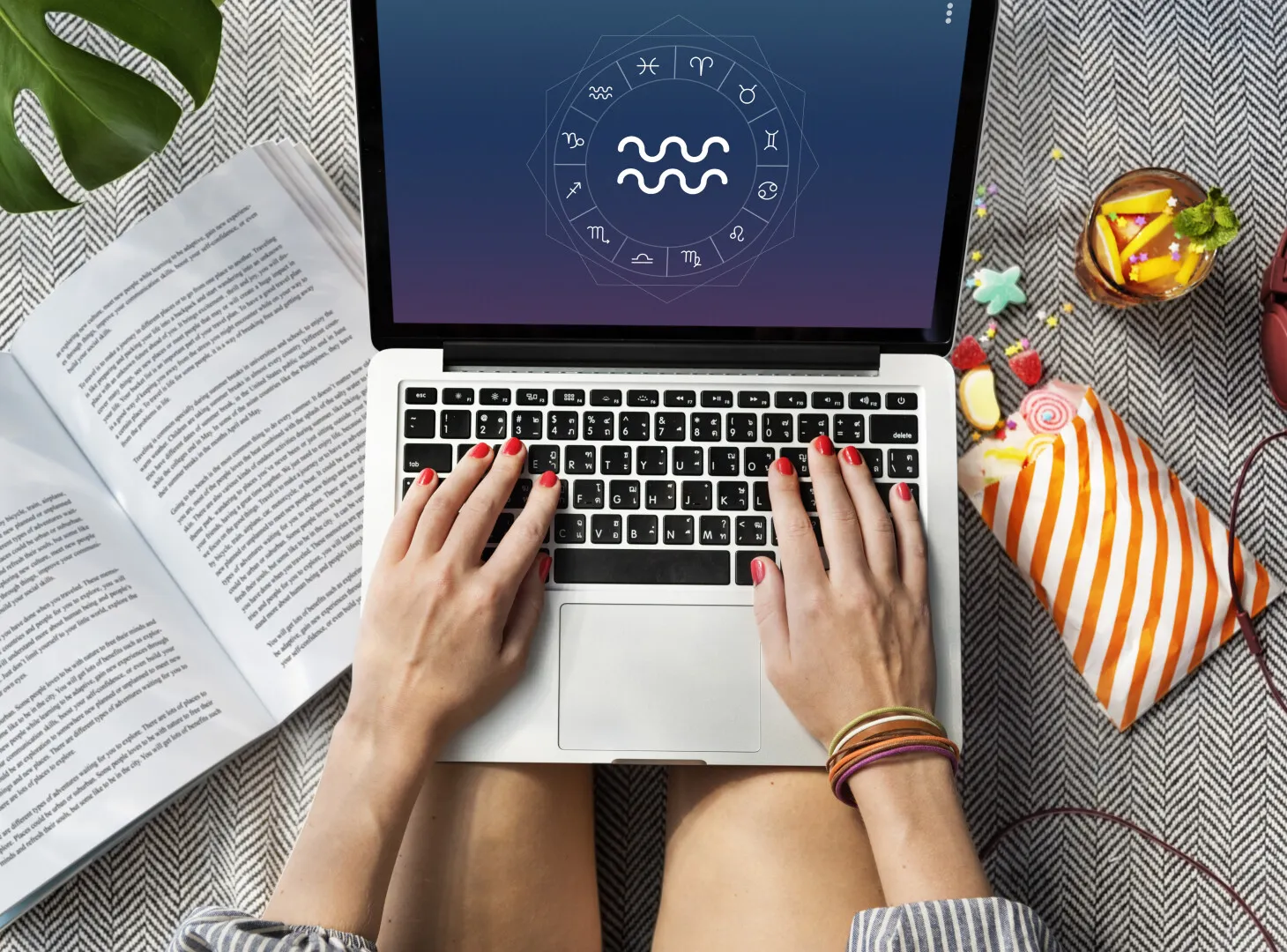 Poza pentru articolul Horoscopul lunii septembrie 2026. Previziuni financiare complete pentru toate zodiile
