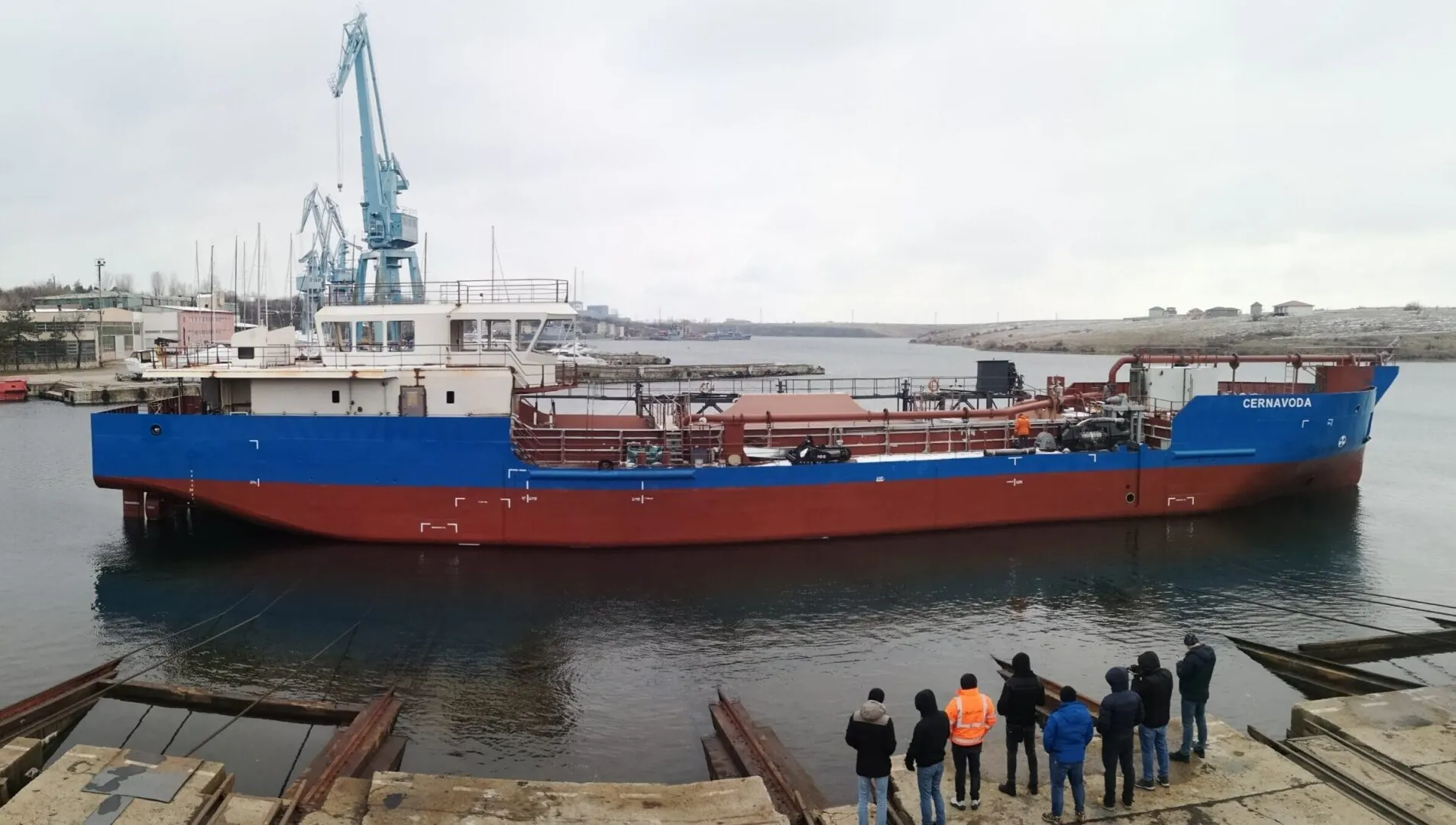 Poza pentru articolul 4 nave militare pe Șantierul Naval Mangalia. Recepția unor contracte este condiționată de acest aspect