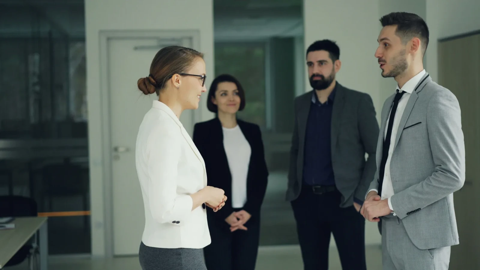 Domeniile cu cea mai mare concurență la aplicare. Mai bine de 9 milioane de români și-au dorit jobul în ultimul deceniu